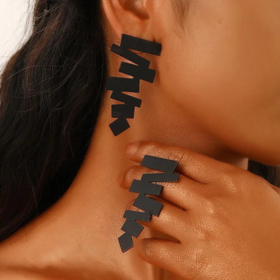1 Pair Nordic Style Simple Style Geometric Solid Color Titanium Steel Ear Studs - Lilah jewellery boutique