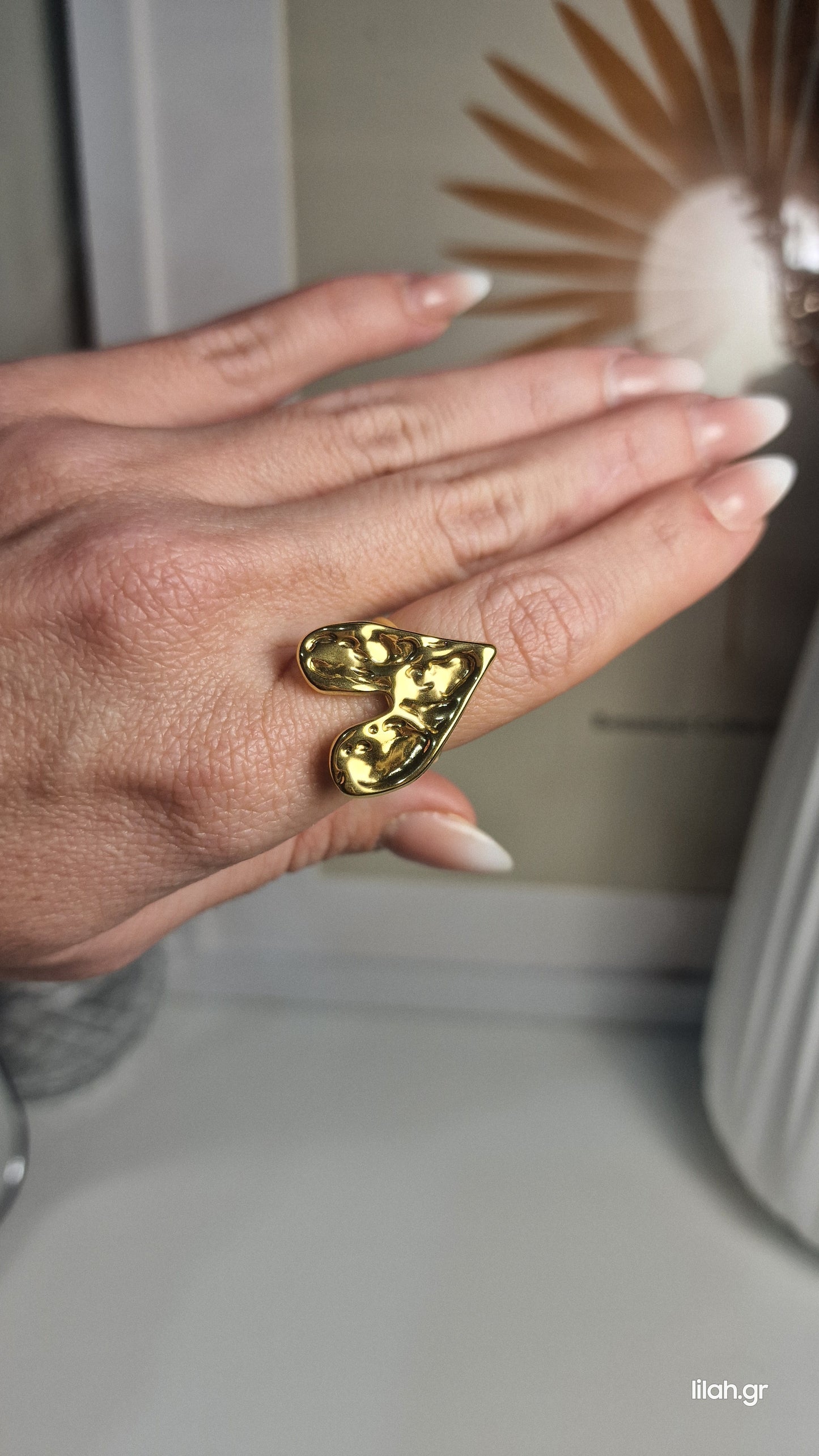 Beatrix steel ring