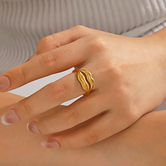 Δαχτυλίδι ανοξείδωτο ατσάλι χείλη LH1036